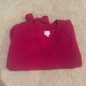 long sleeve sweater, magenta pink.